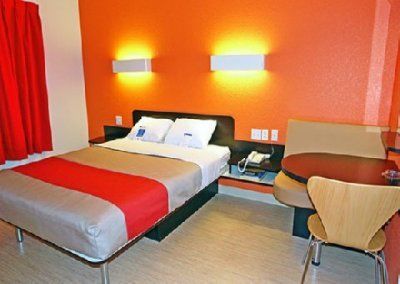 Motel 6 Anaheim Maingate Εξωτερικό φωτογραφία